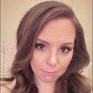 Meet your Posher, Kristina